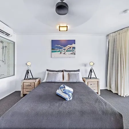 Whitsunday Wonderview Apartment Airlie Beach Exterior photo