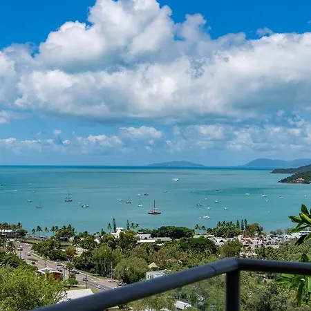 Whitsunday Wonderview Apartment Airlie Beach Exterior photo
